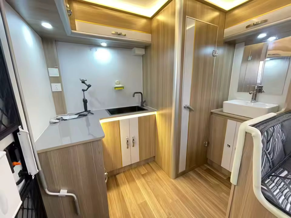 500*218*210cm Travel Trailers Campers Aluminum Travel Trailer Camper Trailers for Sale